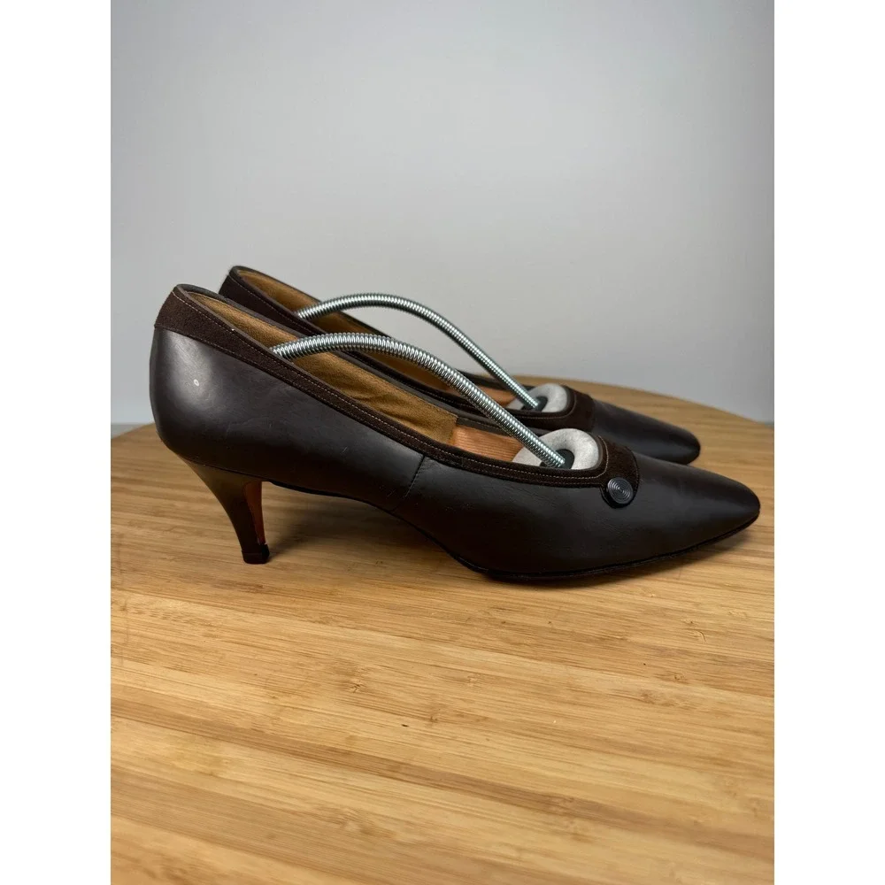 Life Stride Sz 10 Vintage 80s Brown Leather Suede Trim Button Pointy Toe Pumps